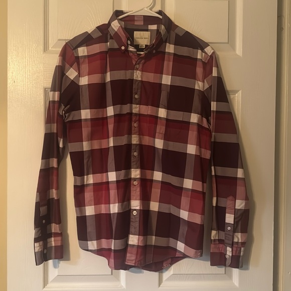 AE Button Up - Picture 1 of 3